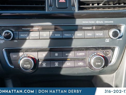 Used 2020 Kia Optima Premium image 10