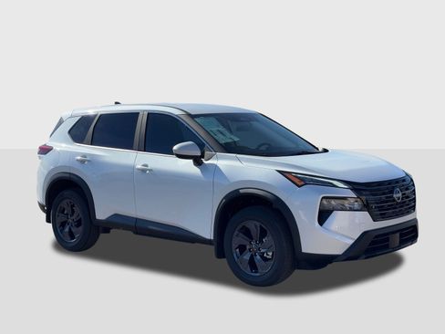 New 2026 Nissan Rogue SV FWD image 9