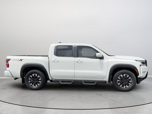 Used 2023 Nissan Frontier Pro-X w/ Tow Package RWD image 6