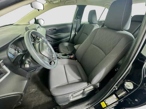 Used 2024 Toyota Corolla LE FWD image 13