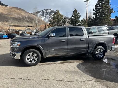 Used 2022 RAM 1500 Laramie AWD/4WD image 5