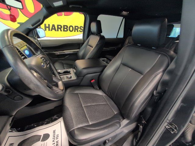 Certified 2020 Ford Expedition XLT w/ Equipment Group 202A AWD/4WD image 10
