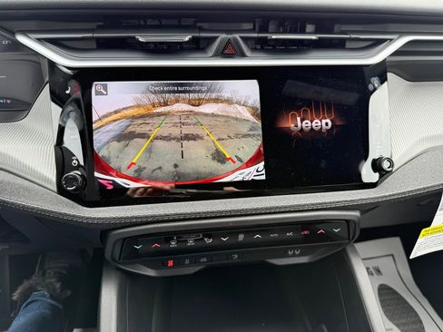 New 2026 Jeep Cherokee Laredo image 11