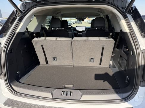 New 2026 Ford Explorer Active w/ Active Comfort Package RWD image 19