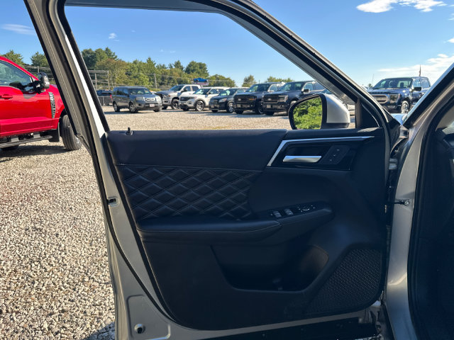 Used 2024 Mitsubishi Outlander SEL AWD/4WD image 27