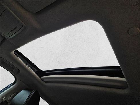 Used 2023 Honda CR-V EX-L image 16