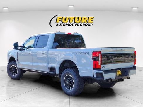 New 2026 Ford F250 Platinum AWD/4WD image 5