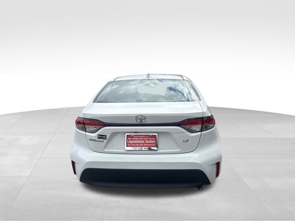 Used 2023 Toyota Corolla LE FWD image 8
