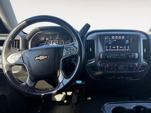 Used 2018 Chevrolet Silverado 1500 LT w/ All Star Edition image 2