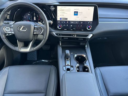 Certified 2025 Lexus RX 350 Premium image 17