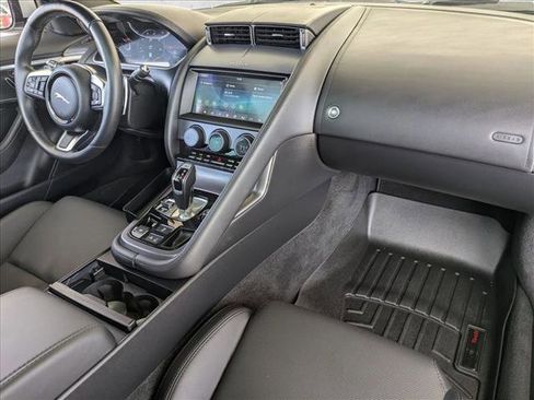 Used 2021 Jaguar F-TYPE Coupe RWD image 20