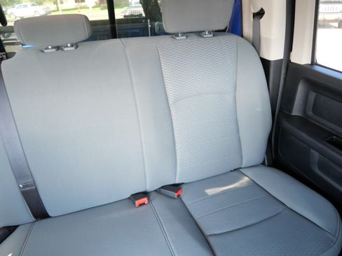Used 2014 RAM 1500 Express AWD/4WD image 14