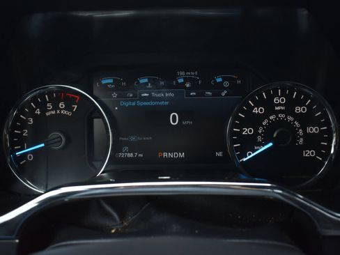 Used 2019 Ford F150 Lariat w/ Equipment Group 502A Luxury AWD/4WD image 35