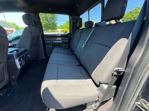 Used 2018 Ford F150 XLT w/ Equipment Group 302A Luxury AWD/4WD image 11