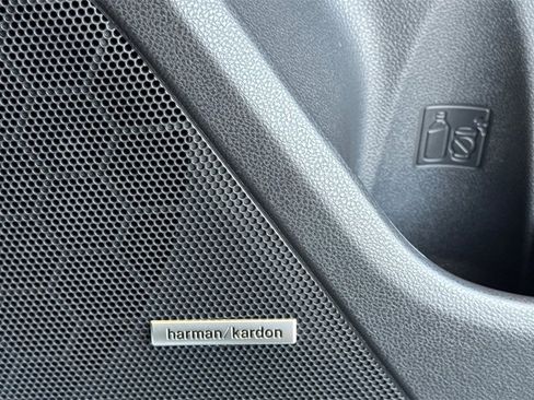 New 2025 Subaru Crosstrek 2.5i Limited w/ Crosstrek Mirror Package image 22