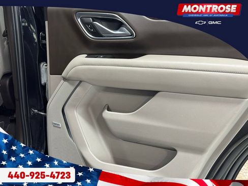 Used 2022 Chevrolet Tahoe Z71 w/ Z71 Off-Road Package AWD/4WD image 35