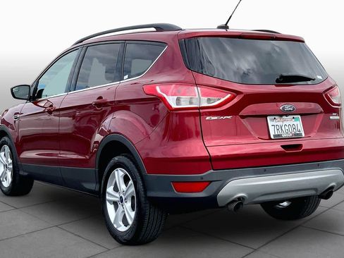 Used 2016 Ford Escape SE w/ Equipment Group 201A FWD image 10