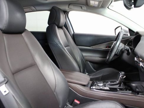 Used 2021 MAZDA CX-30 AWD 2.5 S w/ Premium Package image 10