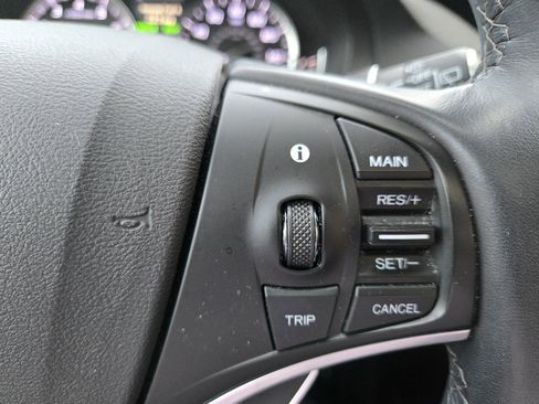 Used 2020 Acura MDX FWD w/ Technology Package image 32