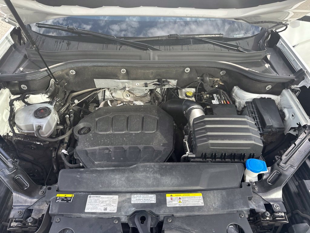 Used 2024 Volkswagen Atlas Cross Sport SE AWD/4WD image 28