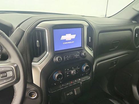 Used 2020 Chevrolet Silverado 1500 LT w/ Texas Edition RWD image 18