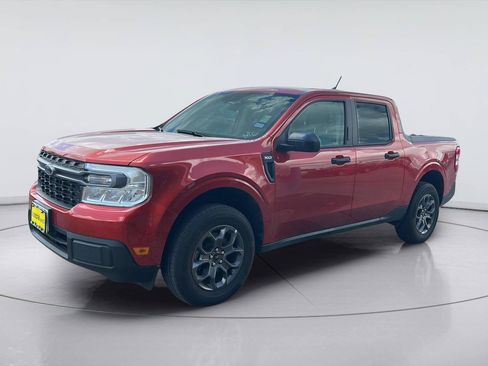 Used 2023 Ford Maverick XLT FWD image 1