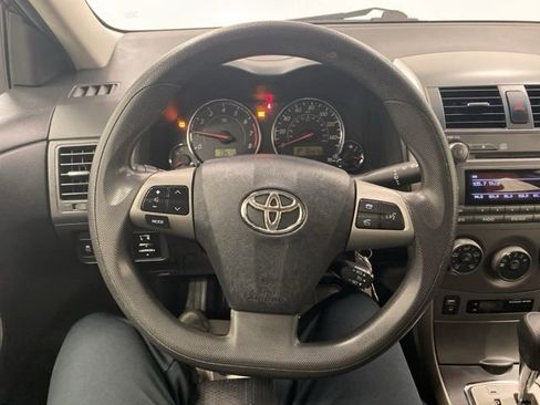 Used 2011 Toyota Corolla S image 13