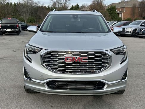 Used 2019 GMC Terrain Denali w/ Driver Alert Package II image 8