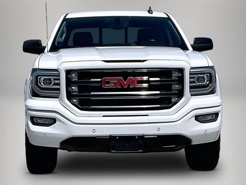 Used 2021 RAM 1500 Laramie AWD/4WD image 3