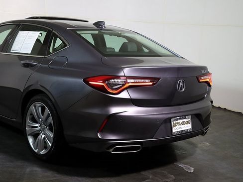 Certified 2023 Acura TLX w/ Technology Package image 11