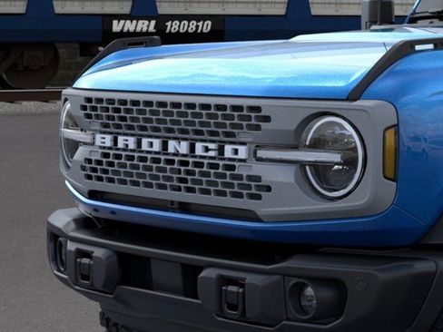 New 2026 Ford Bronco Badlands AWD/4WD image 19
