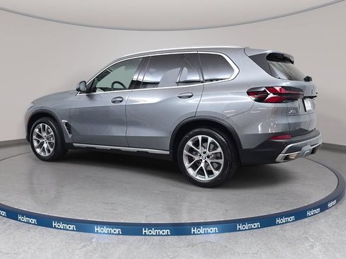Used 2024 BMW X5 xDrive40i w/ Premium Package AWD/4WD image 8