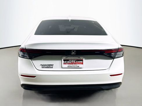 Used 2024 Honda Accord EX image 6