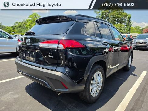 Certified 2025 Toyota Corolla Cross LE AWD/4WD image 6