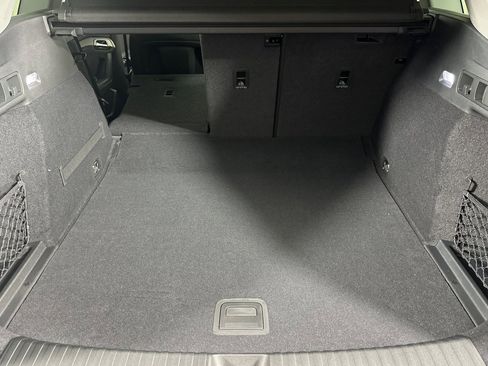 New 2025 Audi Q6 e-tron Premium image 14