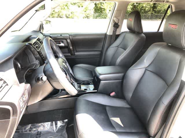 Used 2020 Toyota 4Runner TRD Off-Road Premium w/ Moonroof Package AWD/4WD image 10