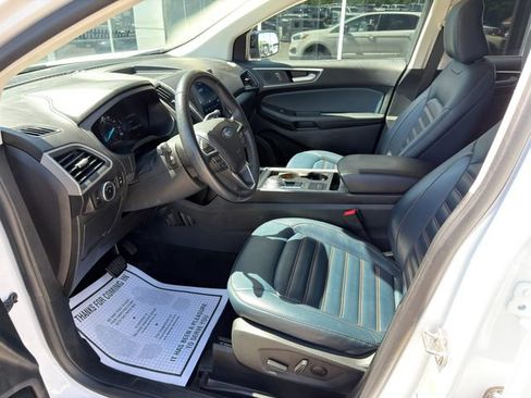 Used 2024 Ford Edge SEL w/ Sport Appearance Package AWD/4WD image 13