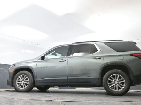 Used 2023 Chevrolet Traverse LT AWD/4WD image 30