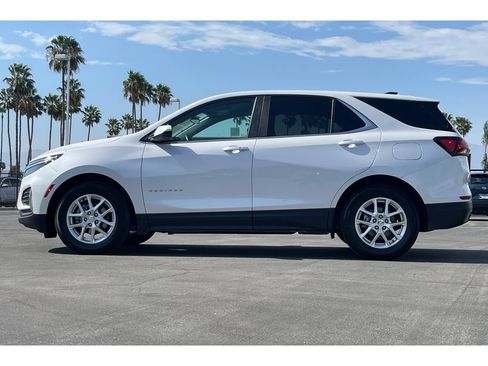 Used 2022 Chevrolet Equinox LT FWD image 2