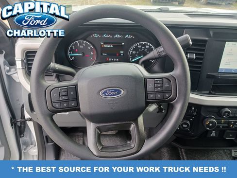 New 2026 Ford F250 XL w/ XL Chrome Package image 23