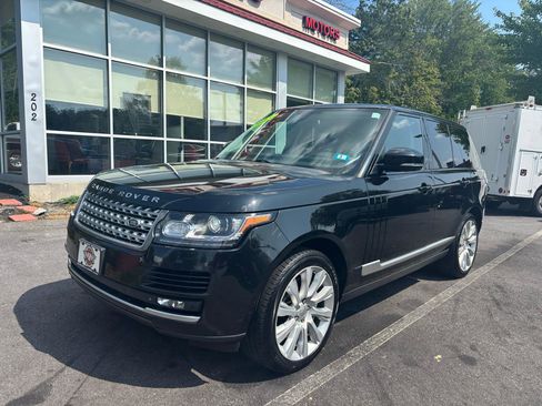 Used 2015 Land Rover Range Rover Supercharged AWD/4WD image 2