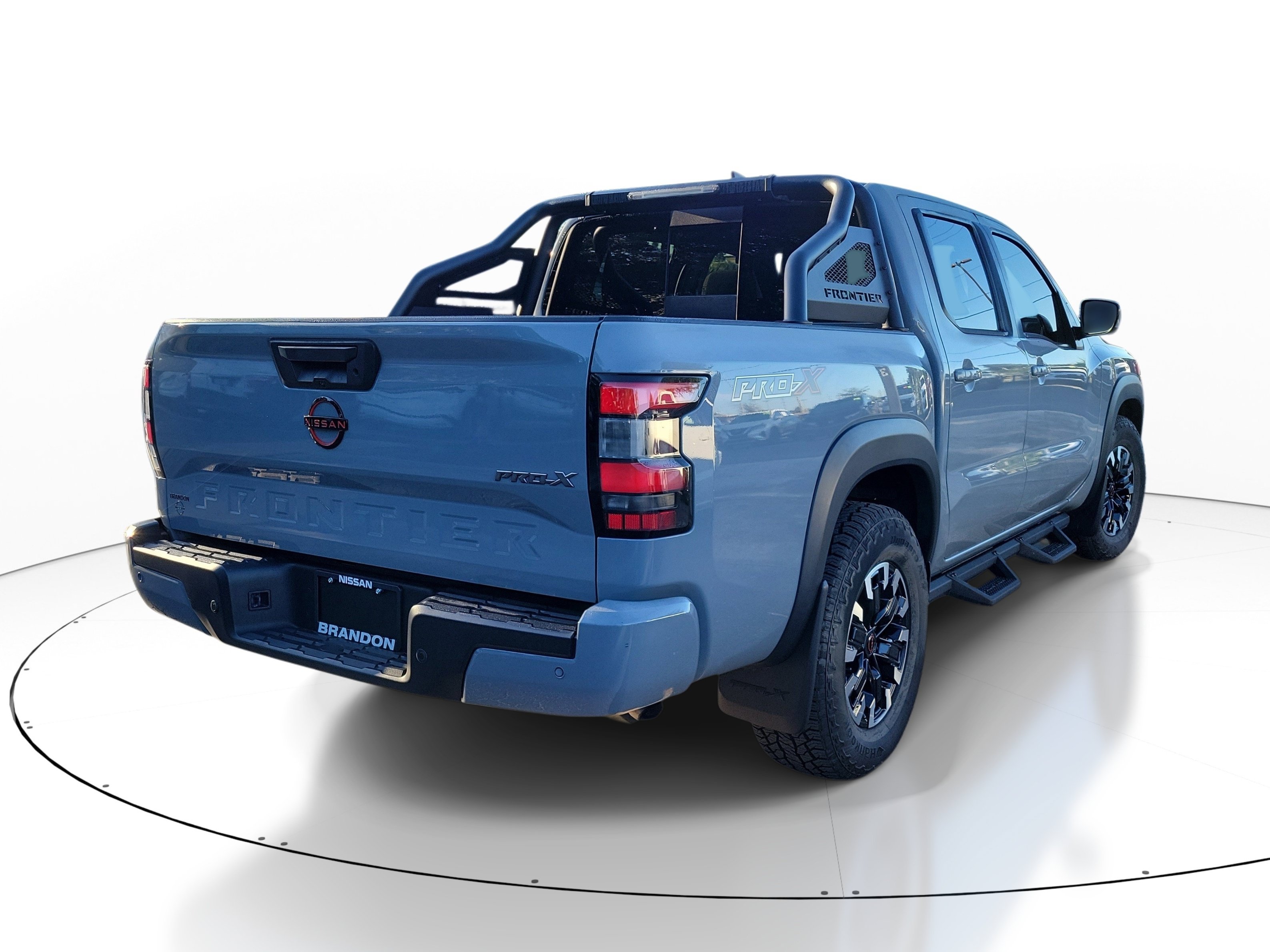 Used 2023 Nissan Frontier Pro-X w/ Pro Convenience Package RWD image 9