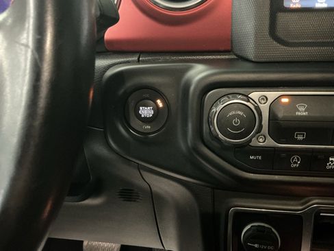 Used 2021 Jeep Wrangler Unlimited Rubicon w/ Steel Bumper Group image 23