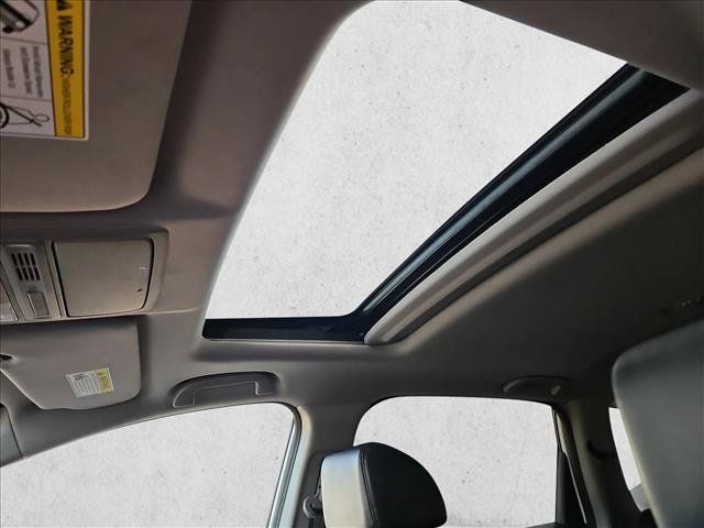 Used 2020 Honda CR-V Touring image 17