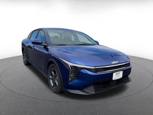 Used 2026 Kia K4 FWD image 3