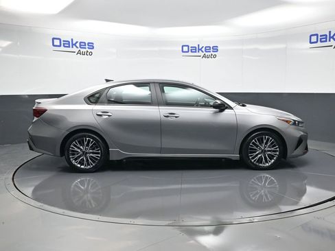 Certified 2024 Kia Forte GT-Line image 9