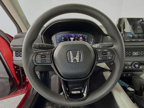New 2025 Honda Accord SE image 9
