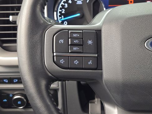 Certified 2022 Ford F150 XLT w/ Equipment Group 302A High image 27