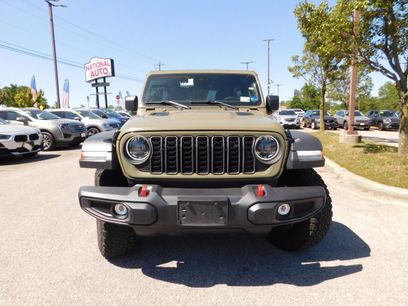 Used 2025 Jeep Wrangler Unlimited Rubicon