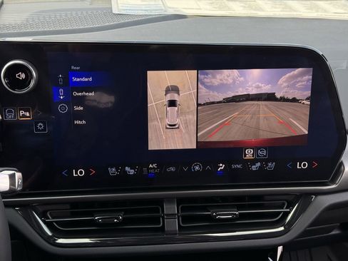 New 2026 Chevrolet Equinox EV RS image 13